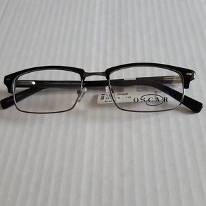 Oscar de la Renta Eyeglass Frames